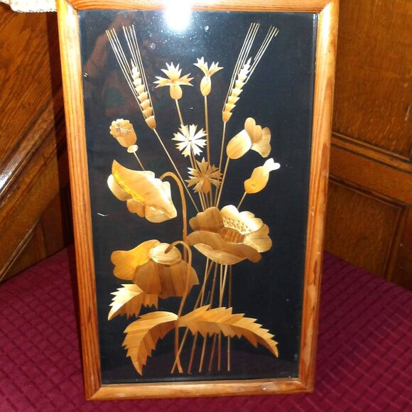 VINTAGE ~~~ Hand Crafted Floral Display then Framed ~~~ - Picture 1 of 1